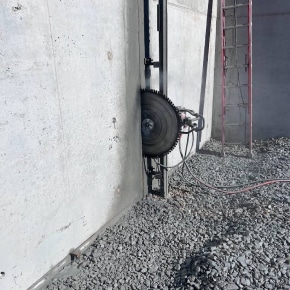 Concrete saw cutting